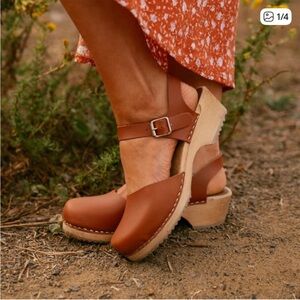 MIA Abba Leather Wooden Clog in Luggage Brown Leather Size 39/US8.5